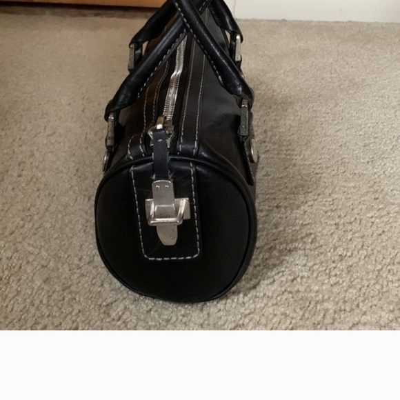 Mk barrel purse - Picture 2 of 7